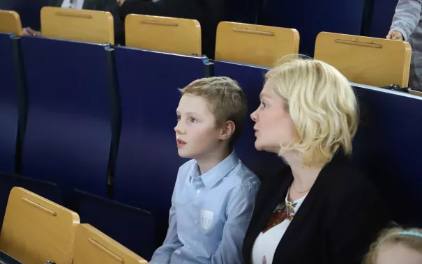 Kinderuni Diplom Verleihung Audimax StA 20240418 Foto Juri Kuestenmacher 012.JPG