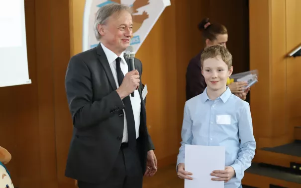 Kinderuni Diplom Verleihung Audimax StA 20240418 Foto Juri Kuestenmacher 103.JPG