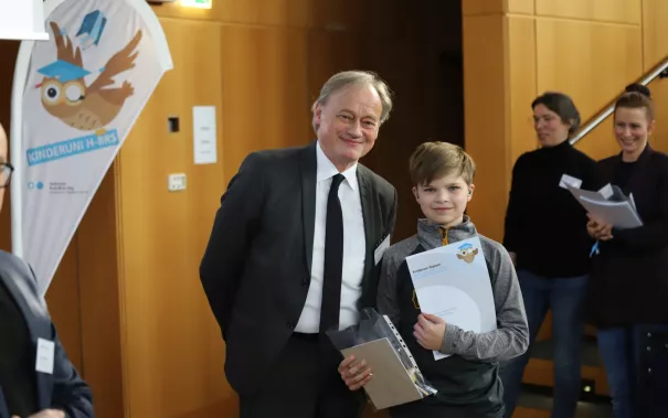 Kinderuni Diplom Verleihung Audimax StA 20240418 Foto Juri Kuestenmacher 113.JPG