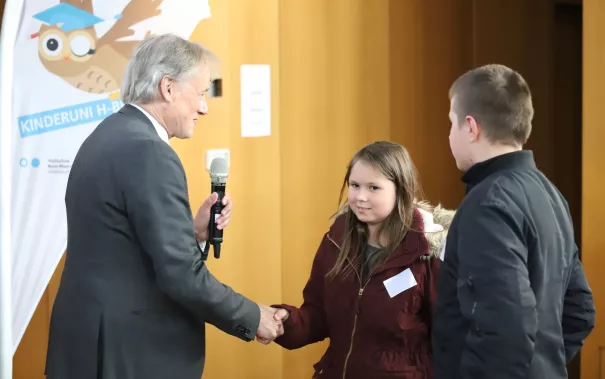 Kinderuni Diplom Verleihung Audimax StA 20240418 Foto Juri Kuestenmacher 118.JPG