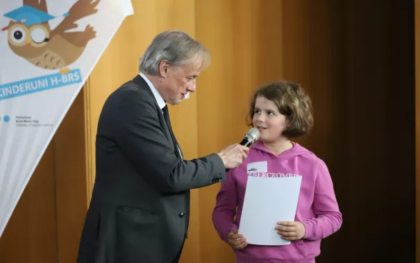 Kinderuni Diplom Verleihung Audimax StA 20240418 Foto Juri Kuestenmacher 124.JPG