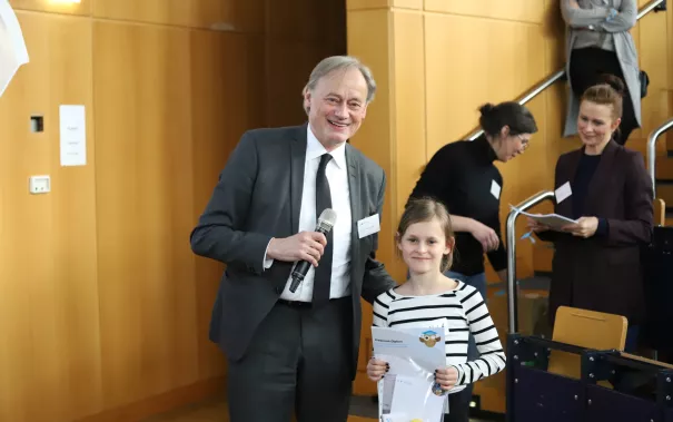 Kinderuni Diplom Verleihung Audimax StA 20240418 Foto Juri Kuestenmacher 132.JPG