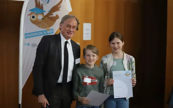Kinderuni Diplom Verleihung Audimax StA 20240418 Foto Juri Kuestenmacher 138.JPG