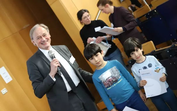 Kinderuni Diplom Verleihung Audimax StA 20240418 Foto Juri Kuestenmacher 148.JPG