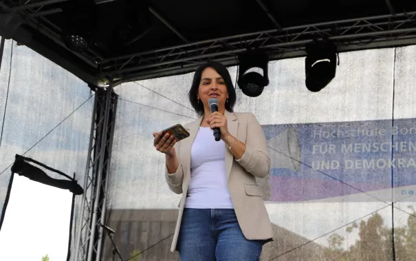 Demo Demokratie und Menschenwürde Parkplatz StA 2024-06-04