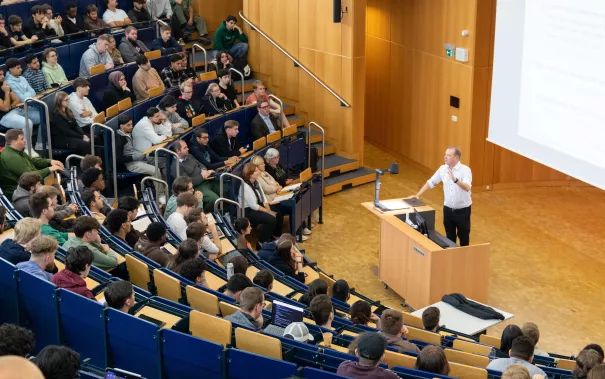 20240923_fbinf_Ersti_Begrüßung_Ö-Team_085.jpg