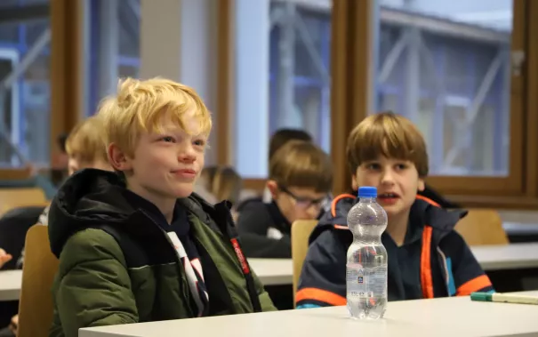Kinderuni Medien richtig nutzen Guer-Seker StA 20250220 Foto Juri Kuestenmacher 08.JPG
