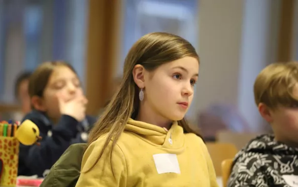 Kinderuni Medien richtig nutzen Guer-Seker StA 20250220 Foto Juri Kuestenmacher 10.JPG