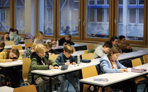 Kinderuni Medien richtig nutzen Guer-Seker StA 20250220 Foto Juri Kuestenmacher 36.JPG
