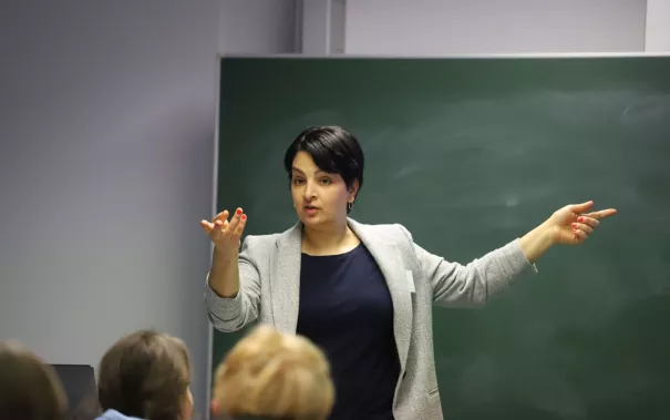 Kinderuni Medien richtig nutzen Guer-Seker StA 20250220 Foto Juri Kuestenmacher 46.JPG