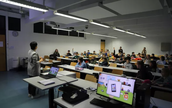 Kinderuni Medien richtig nutzen Guer-Seker StA 20250220 Foto Juri Kuestenmacher 59.JPG