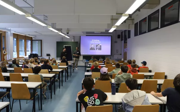 Kinderuni Kids play Vaziri StA 20250320 Foto Caro Jahn 04.JPG