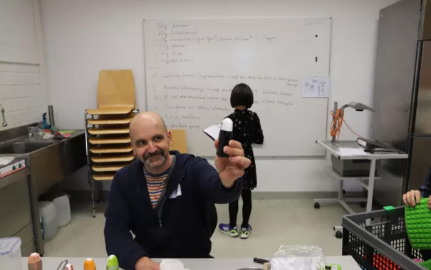 Kinderuni Gummibaerchen mit Guido Krause StA 20250403 Foto Caro Jahn 23.JPG