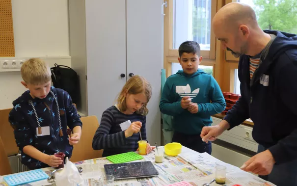 Kinderuni Gummibaerchen mit Guido Krause StA 20250403 Foto Caro Jahn 53.JPG