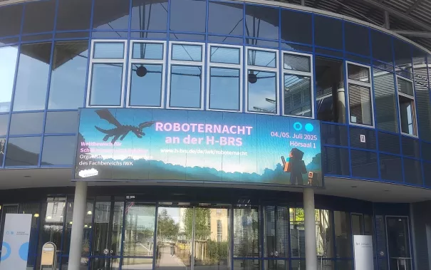 LED-Wand Roboternacht 2025