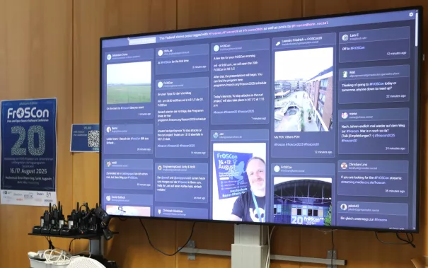 2025-08-16_fbinf_Froscon_2025_Kira Wazinski