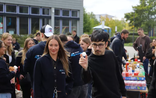 Erstsemester Begruessung Fachschaft WiWi StA 20250922 Foto Juri Kuestenmacher 05.JPG