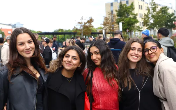 Erstsemester Begruessung Fachschaft WiWi StA 20250922 Foto Juri Kuestenmacher 25.JPG