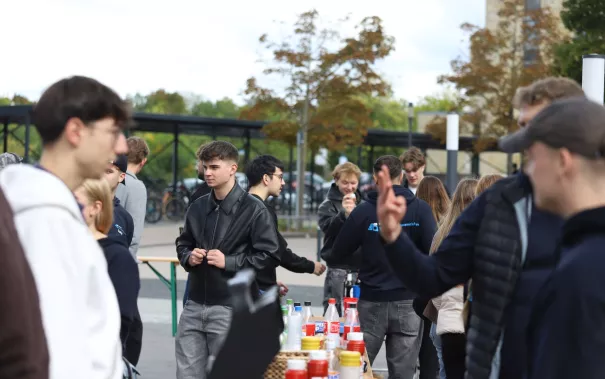 Erstsemester Begruessung Fachschaft WiWi StA 20250922 Foto Juri Kuestenmacher 34.JPG