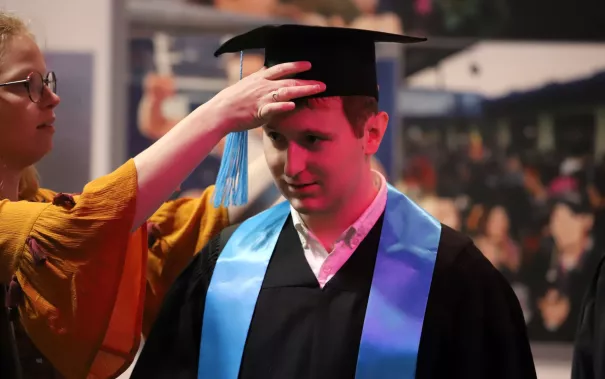 Absolventenfeier Telekom Dome StA 20251025 Foto Juri Kuestenmacher 042.JPG