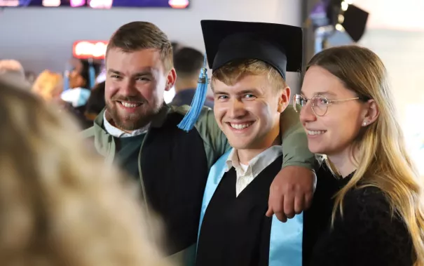 Absolventenfeier Telekom Dome StA 20251025 Foto Juri Kuestenmacher 170.JPG