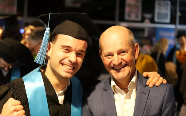 Absolventenfeier Telekom Dome StA 20251025 Foto Juri Kuestenmacher 237.JPG