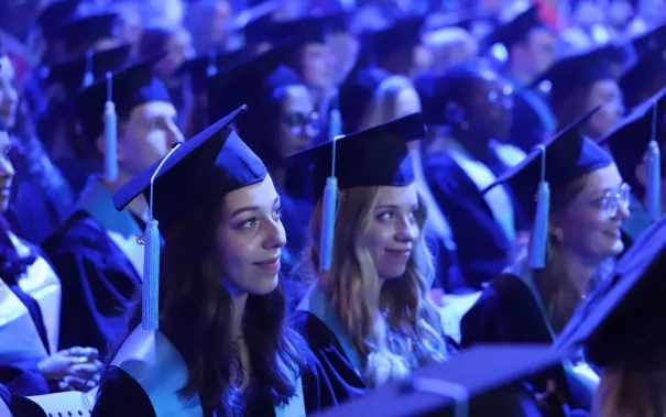 Absolventenfeier Telekom Dome StA 20251025 Foto Juri Kuestenmacher 249.JPG