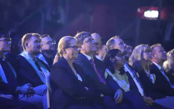 Absolventenfeier Telekom Dome StA 20251025 Foto Juri Kuestenmacher 316.JPG