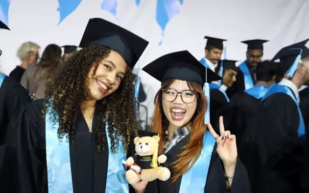 Absolventenfeier Telekom Dome StA 20251025 Foto Juri Kuestenmacher 369_0.JPG