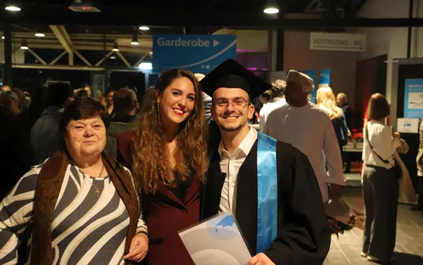 Absolventenfeier Telekom Dome StA 20251025 Foto Juri Kuestenmacher 423_0.JPG