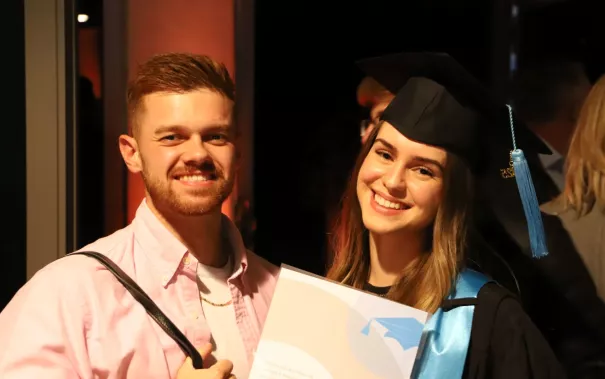 Absolventenfeier Telekom Dome StA 20251025 Foto Juri Kuestenmacher 426_0.JPG