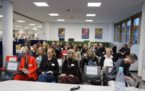 Eroeffnung Ausstellung Visionaere Wissenschaftlerinnen StA 20251126 Foto Juri Kuestenmacher 011.JPG