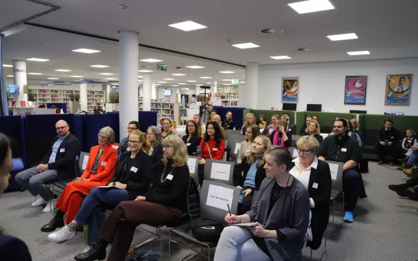 Eroeffnung Ausstellung Visionaere Wissenschaftlerinnen StA 20251126 Foto Juri Kuestenmacher 015.JPG