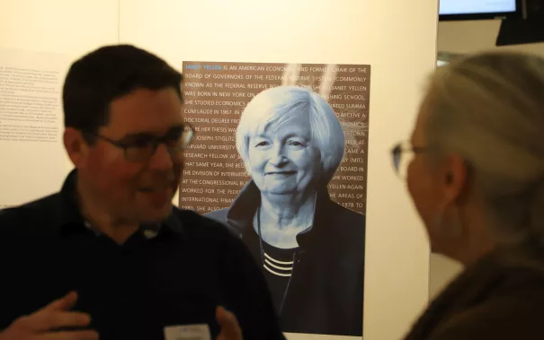 Eroeffnung Ausstellung Visionaere Wissenschaftlerinnen StA 20251126 Foto Juri Kuestenmacher 078.JPG