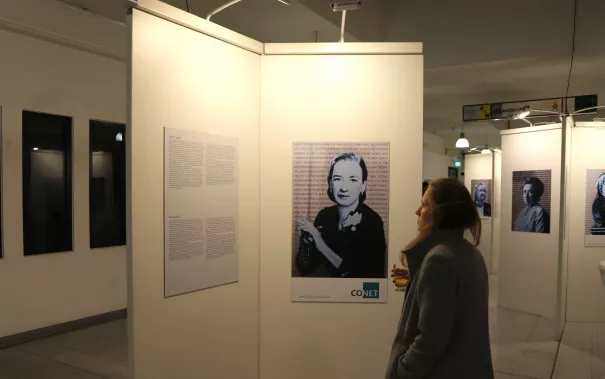 Eroeffnung Ausstellung Visionaere Wissenschaftlerinnen StA 20251126 Foto Juri Kuestenmacher 088.JPG