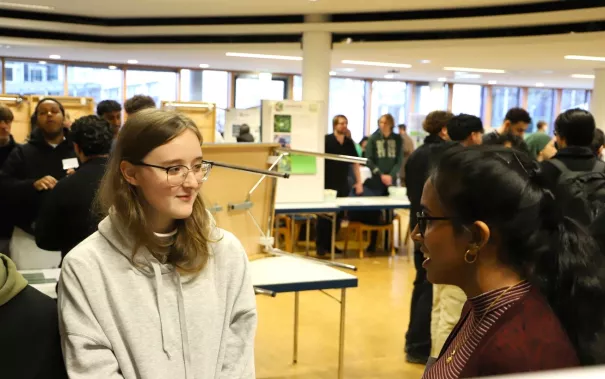 Messesimulation Wirtschaftsinformatik StA 20251204 Foto Juri Kuestenmacher 008.JPG