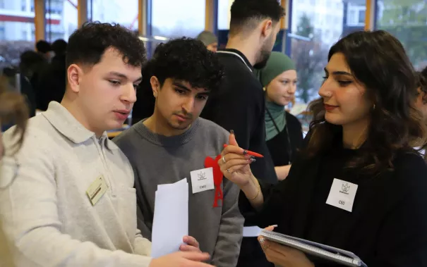 Messesimulation Wirtschaftsinformatik StA 20251204 Foto Juri Kuestenmacher 040.JPG