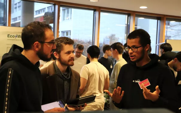 Messesimulation Wirtschaftsinformatik StA 20251204 Foto Juri Kuestenmacher 071.JPG