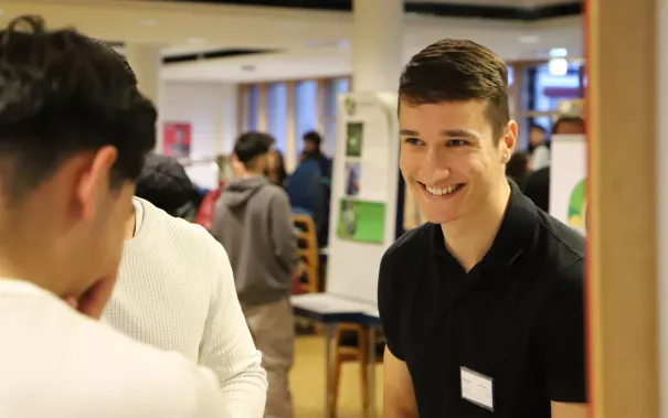 Messesimulation Wirtschaftsinformatik StA 20251204 Foto Juri Kuestenmacher 093.JPG