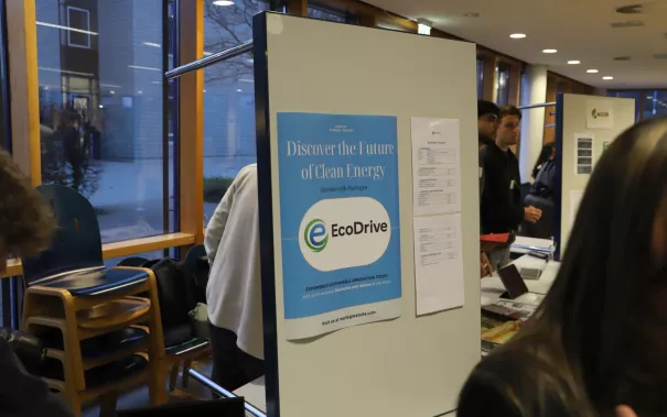 Messesimulation Wirtschaftsinformatik StA 20251204 Foto Juri Kuestenmacher 120.JPG