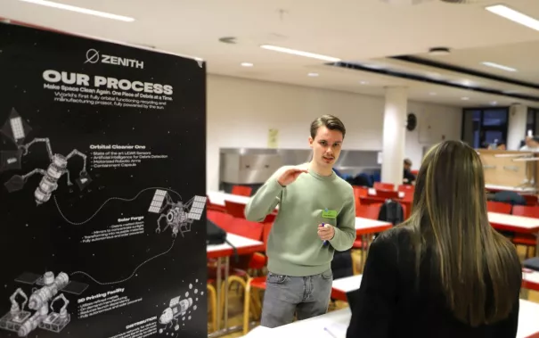 Messesimulation Wirtschaftsinformatik StA 20251204 Foto Juri Kuestenmacher 137.JPG