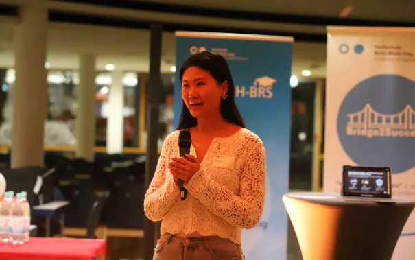 Role Models Christmas Tree 2025-12-15_Studierende und Alumni_Foto Martin Schulz