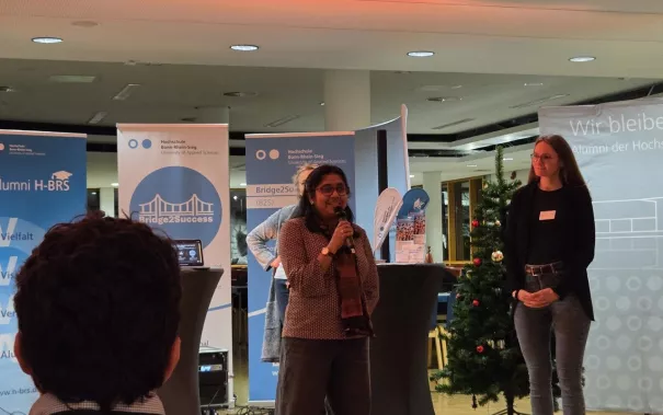 Role Models Christmas Tree 2025-12-15_Teena Hassan_1_Foto Jey Robik Lo Giudice