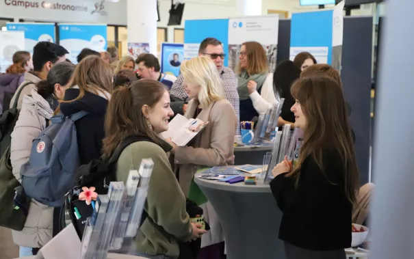 Studieninformationstag Staende Beratung ASB StA 20260123 Foto Juri Kuestenmacher 008.jpg