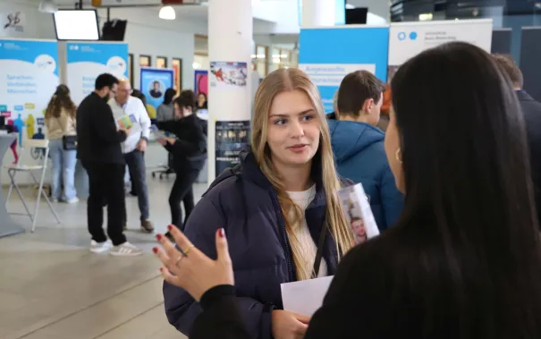 Studieninformationstag Staende Beratung ASB StA 20260123 Foto Juri Kuestenmacher 084.JPG