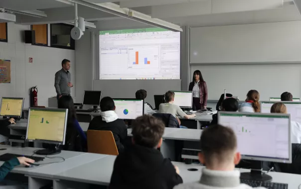 25.02.2026 Besuch Albert-Einstein-Gymnasium (AEG) - Workshop Datengeheimnis (Titanic)