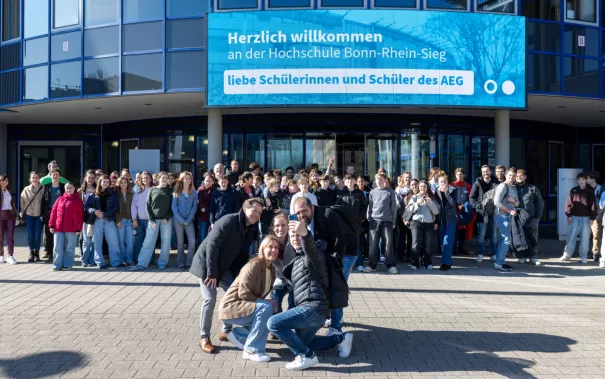 25.02.2026 Besuch Albert-Einstein-Gymnasium (AEG) - Gruppenbild