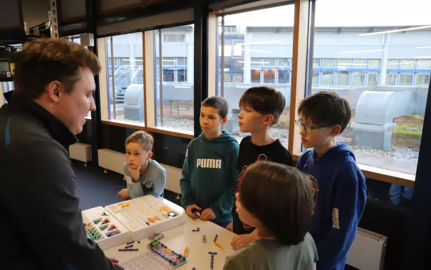 Kinderuni Motorsport Rennwagen StA 20260226 Foto Juri Kuestenmacher 110.JPG