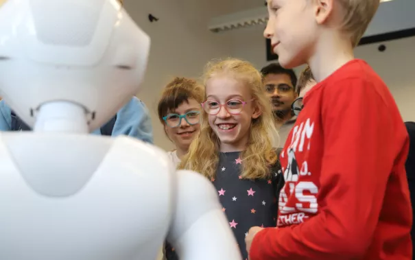 Kinderuni Roboter echt erleben StA 20260319 Foto Juri Kuestenmacher 29.JPG