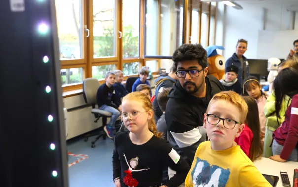 Kinderuni Roboter echt erleben StA 20260319 Foto Juri Kuestenmacher 35.JPG